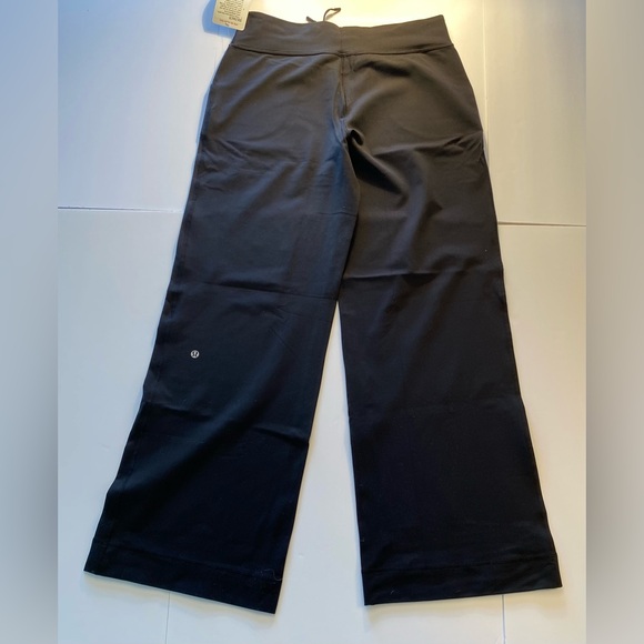 Lululemon Still Pants  Black  8 Regular length  NWT - Picture 15 of 15